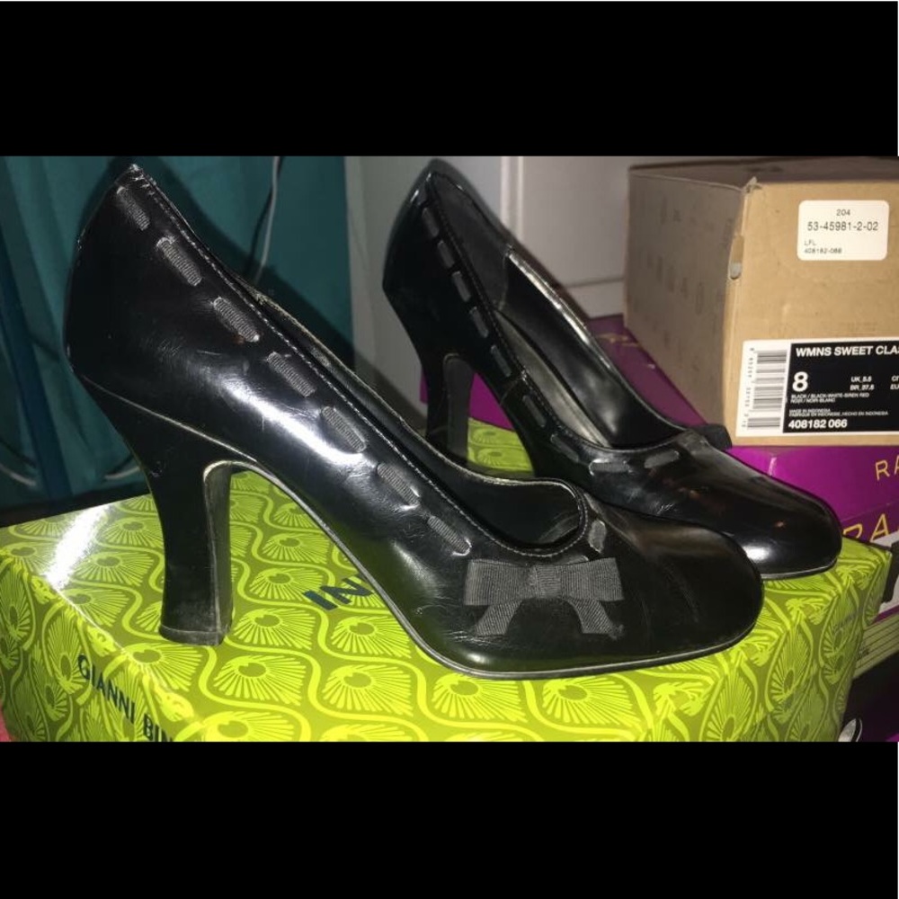 Black heels